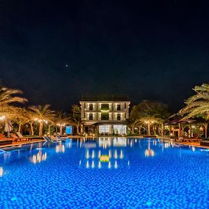 KHU NGHỈ DƯỠNG BÃI BIỂN Hòn Bà LAGI